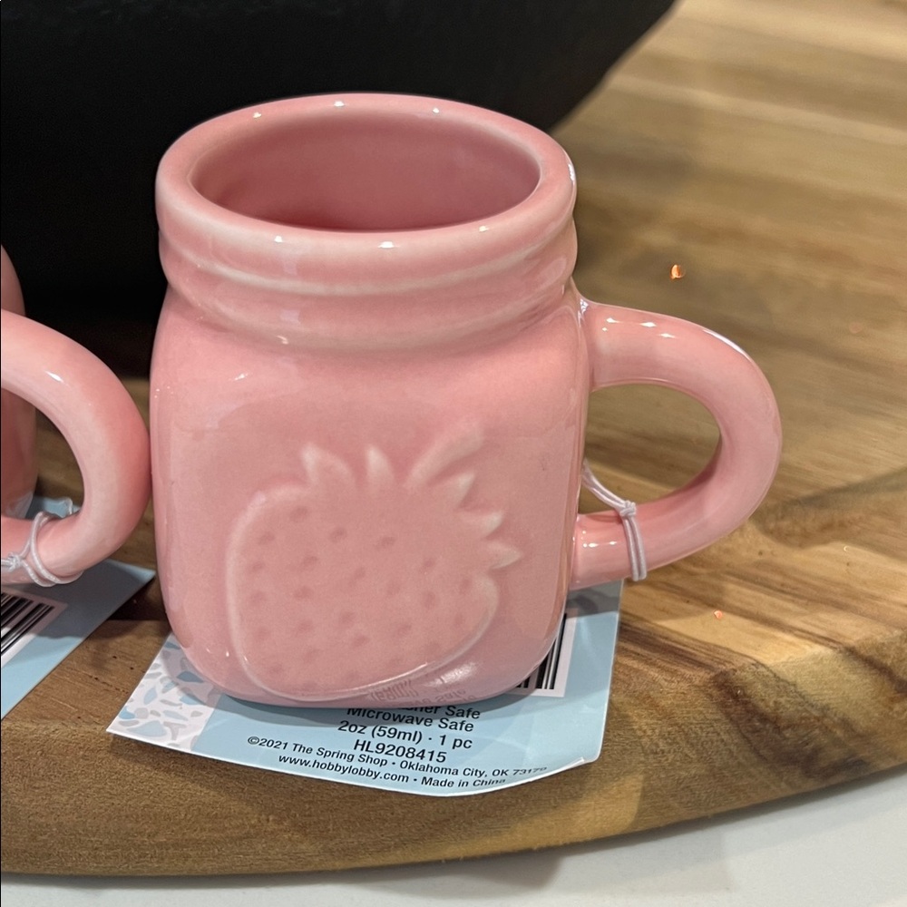 🍓Cute. Mini Mug Set.. - Picture 6 of 16